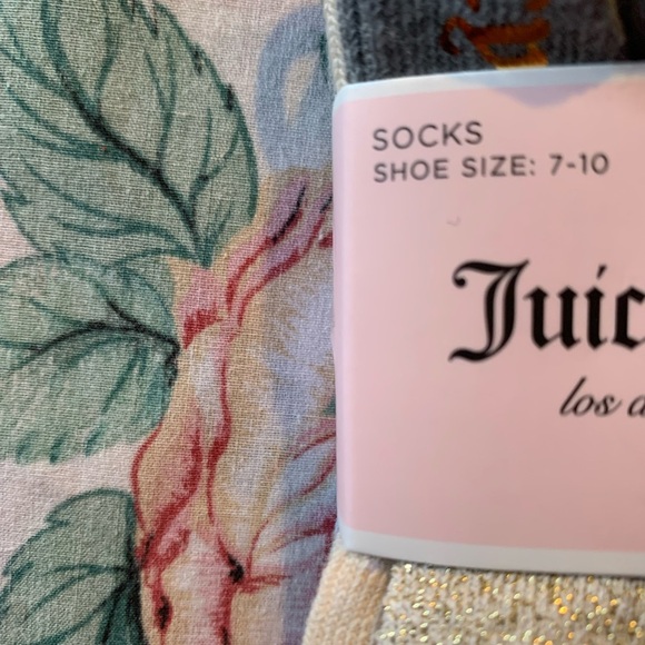 Juicy Couture Gray and Gold Socks - 5 Pairs - Picture 2 of 7